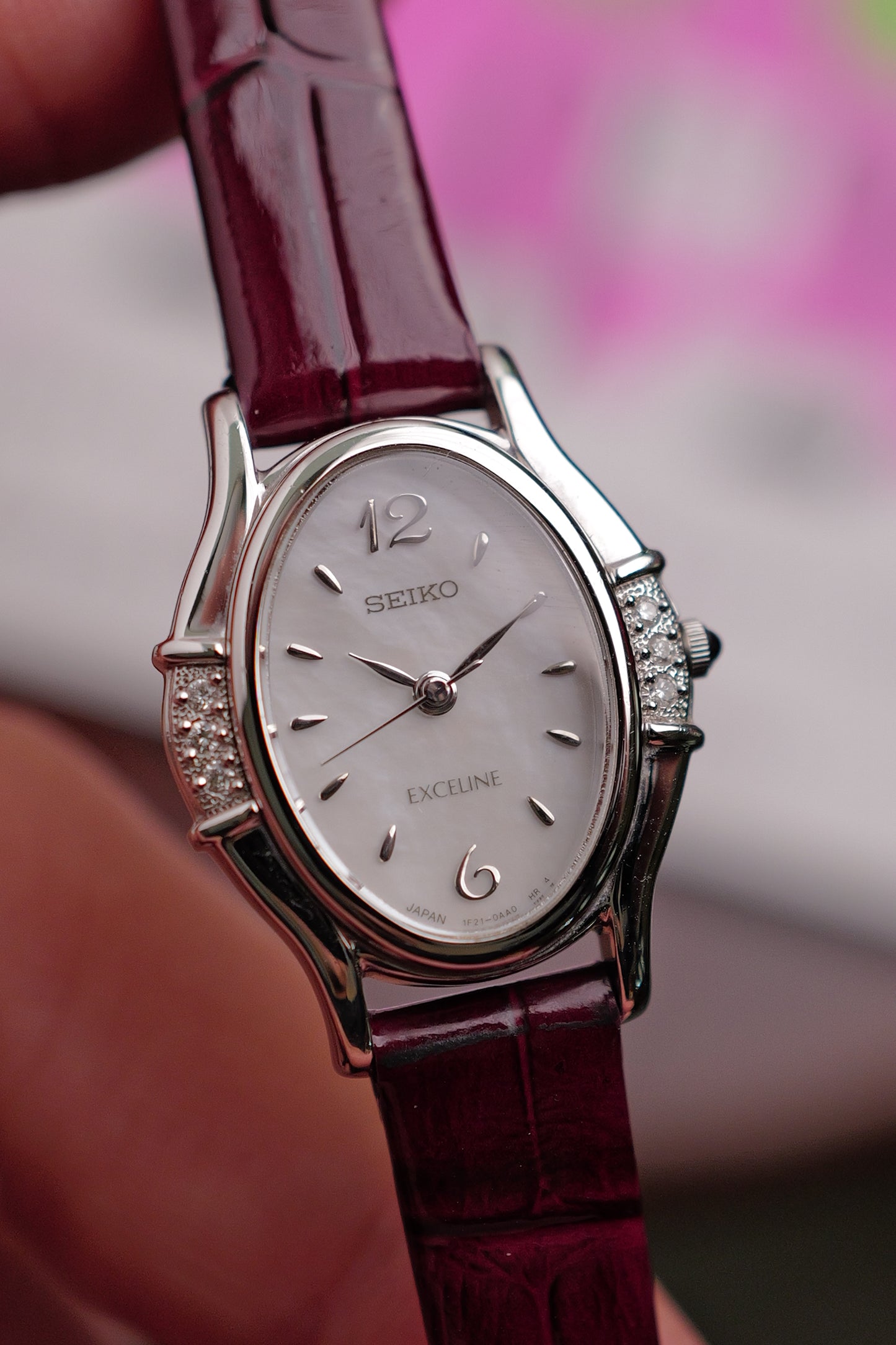 Seiko Exceline Mother of Pearl Diamond Bezel Circa. 1992