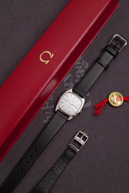 Omega De-ville "Tonneau mini" Circa. 1970s w/ original buckle & box