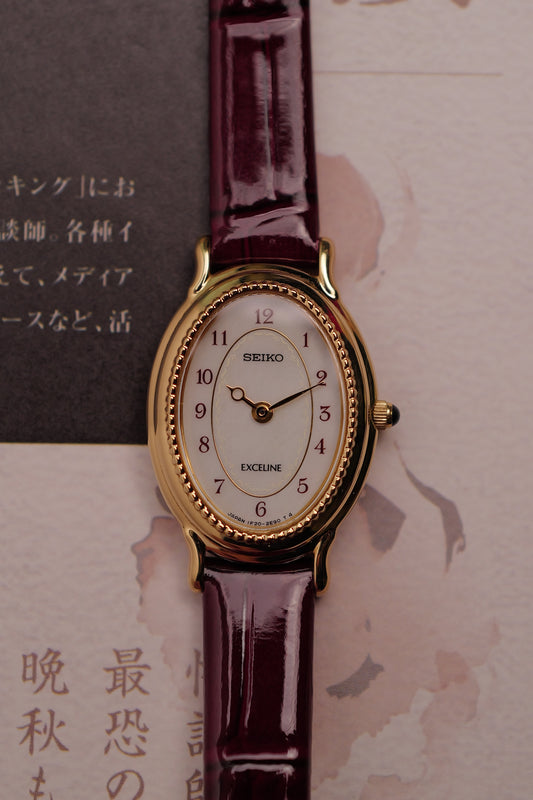 Seiko Exceline Mother of Pearl with beaded bezel Circa. 1992