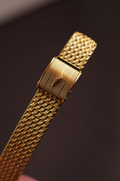 Longines "Octa"Ladies integrated bracelet w/ original box Circa. 1970s