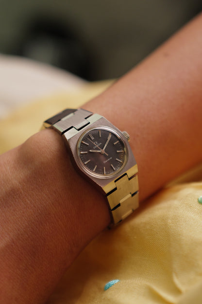 Ladies Omega Geneve "land dweller" Circa. 1970s