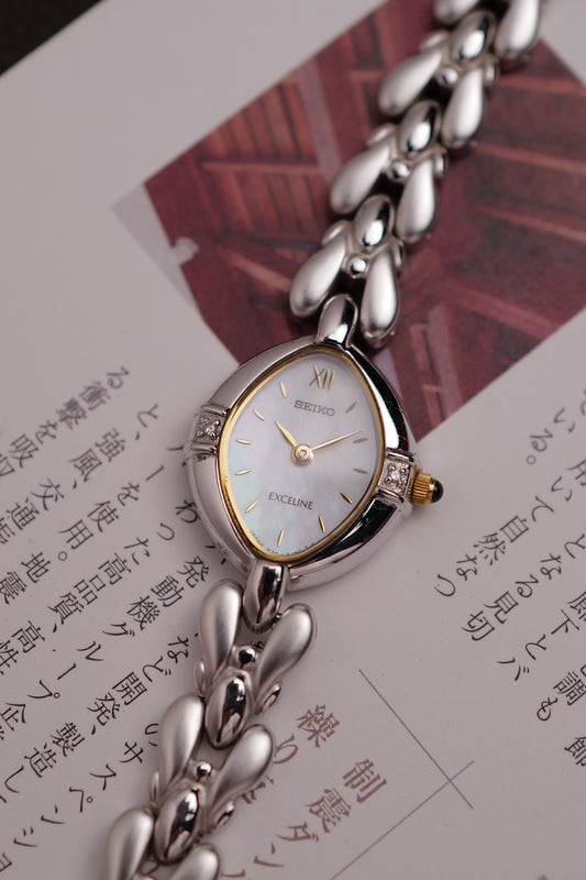 Seiko Exceline Mother of Pearl dial Tear-drop Bracelet Circa.1992