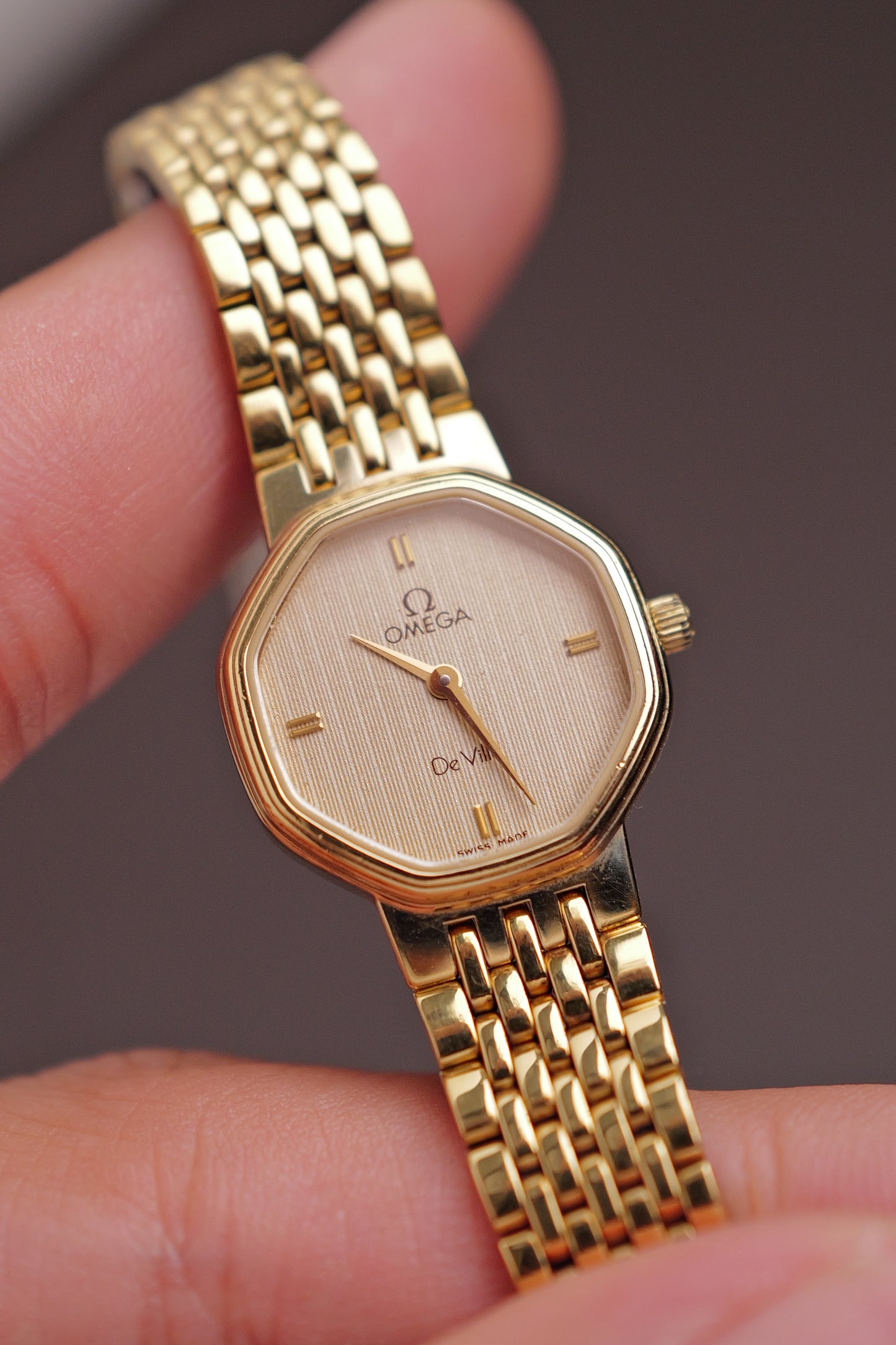 Omega De-ville "Octa Linen" Circa. 1980s