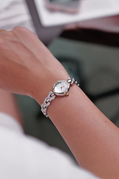 Seiko Exceline Mother of Pearl dial Tear-drop Bracelet Circa.1992