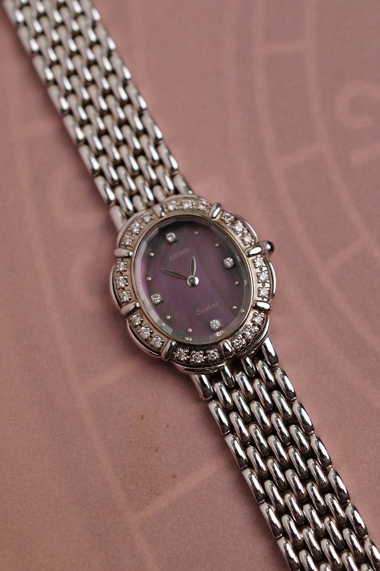 Seiko Exceline "Diamond petals" Mother of pearl circa. 1990