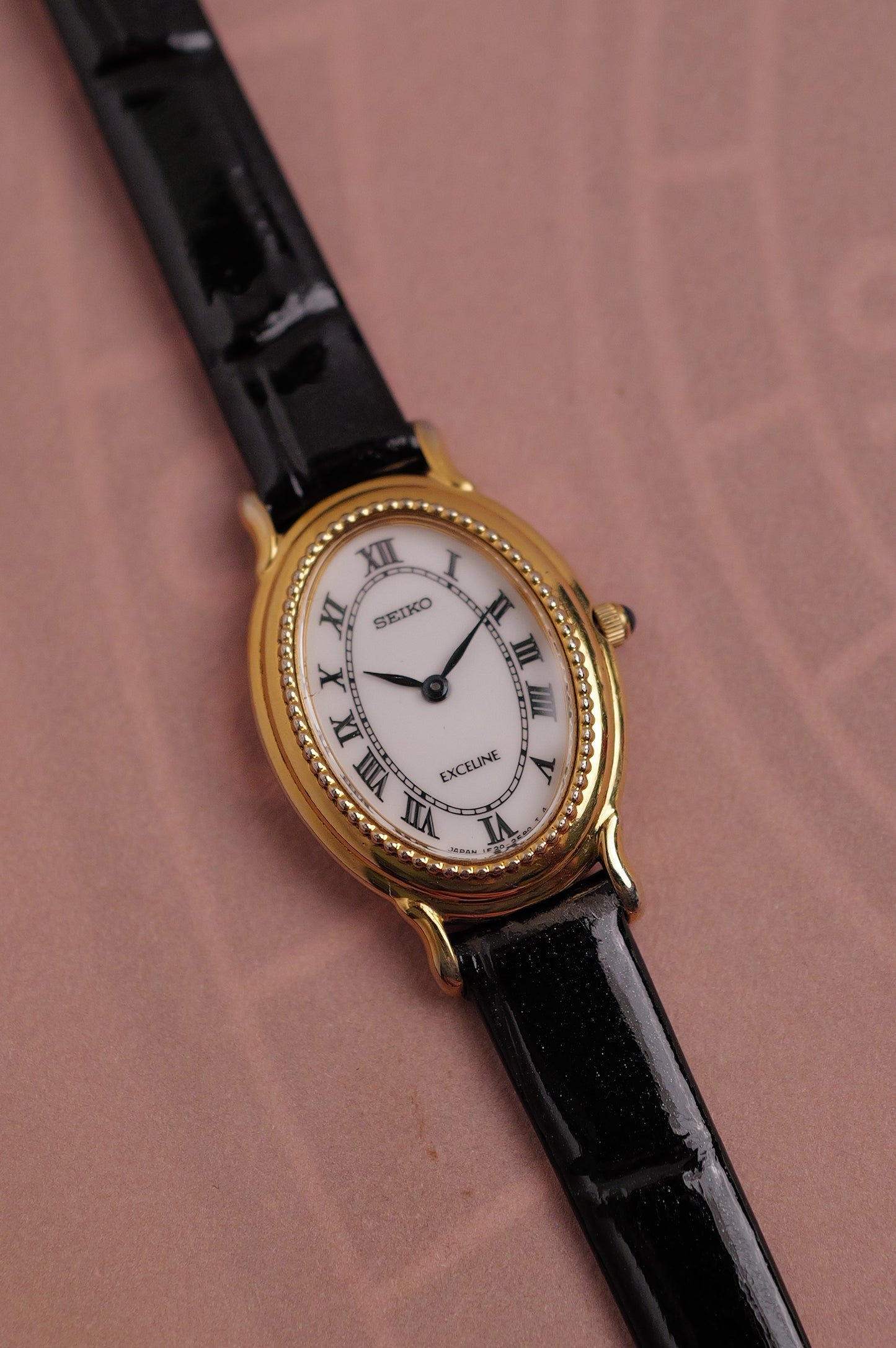 Seiko Exceline Classic Oval Circa. 1992