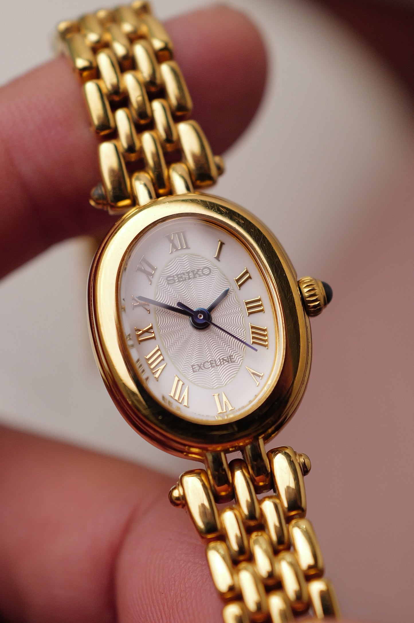 Seiko Exceline "Guilloche Oval" Circa. 1995
