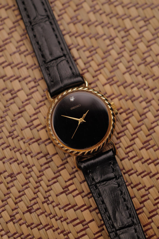 Seiko "Ribbon Onyx" Art-deco Circa. 1971