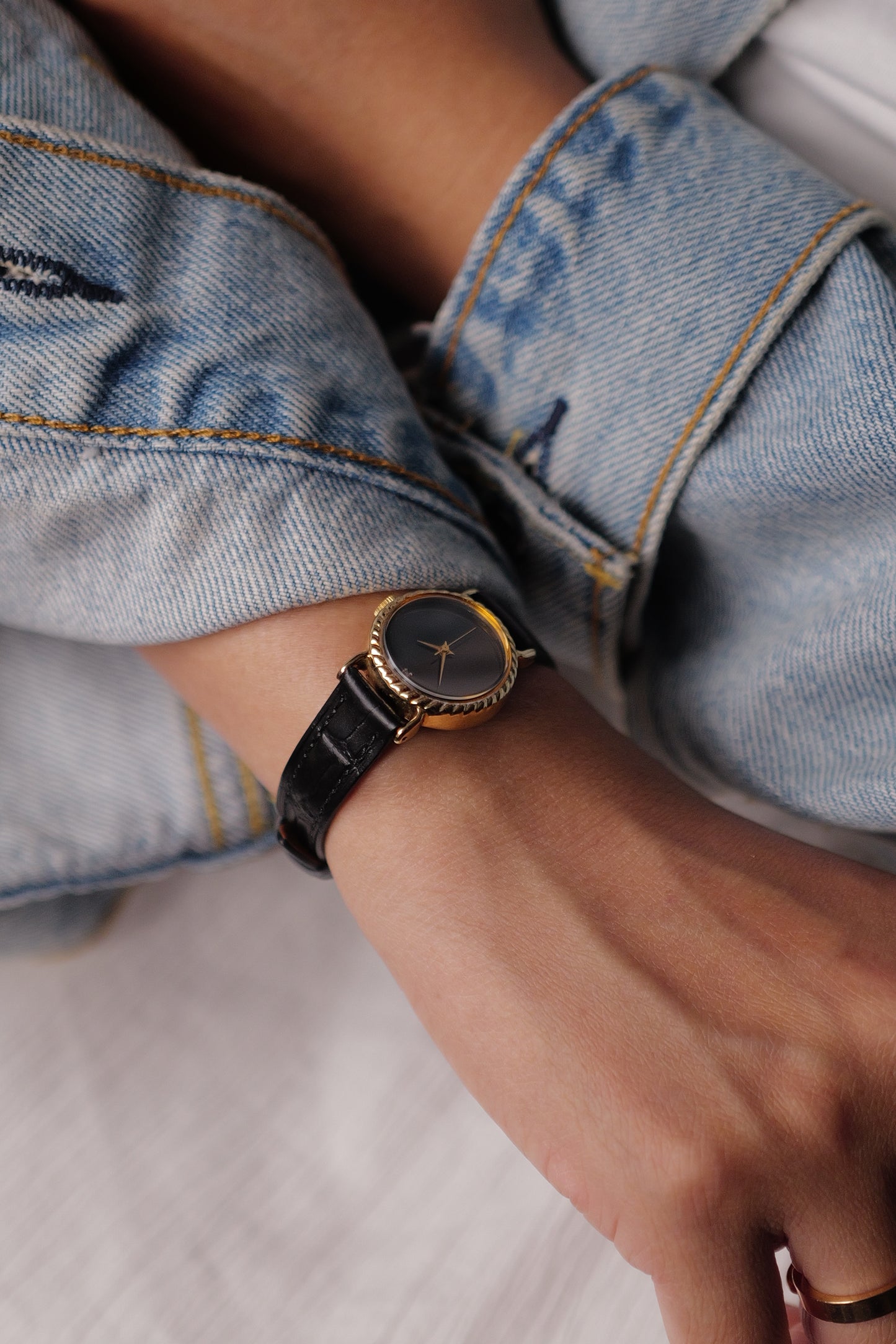 Seiko "Ribbon Onyx" Art-deco Circa. 1971
