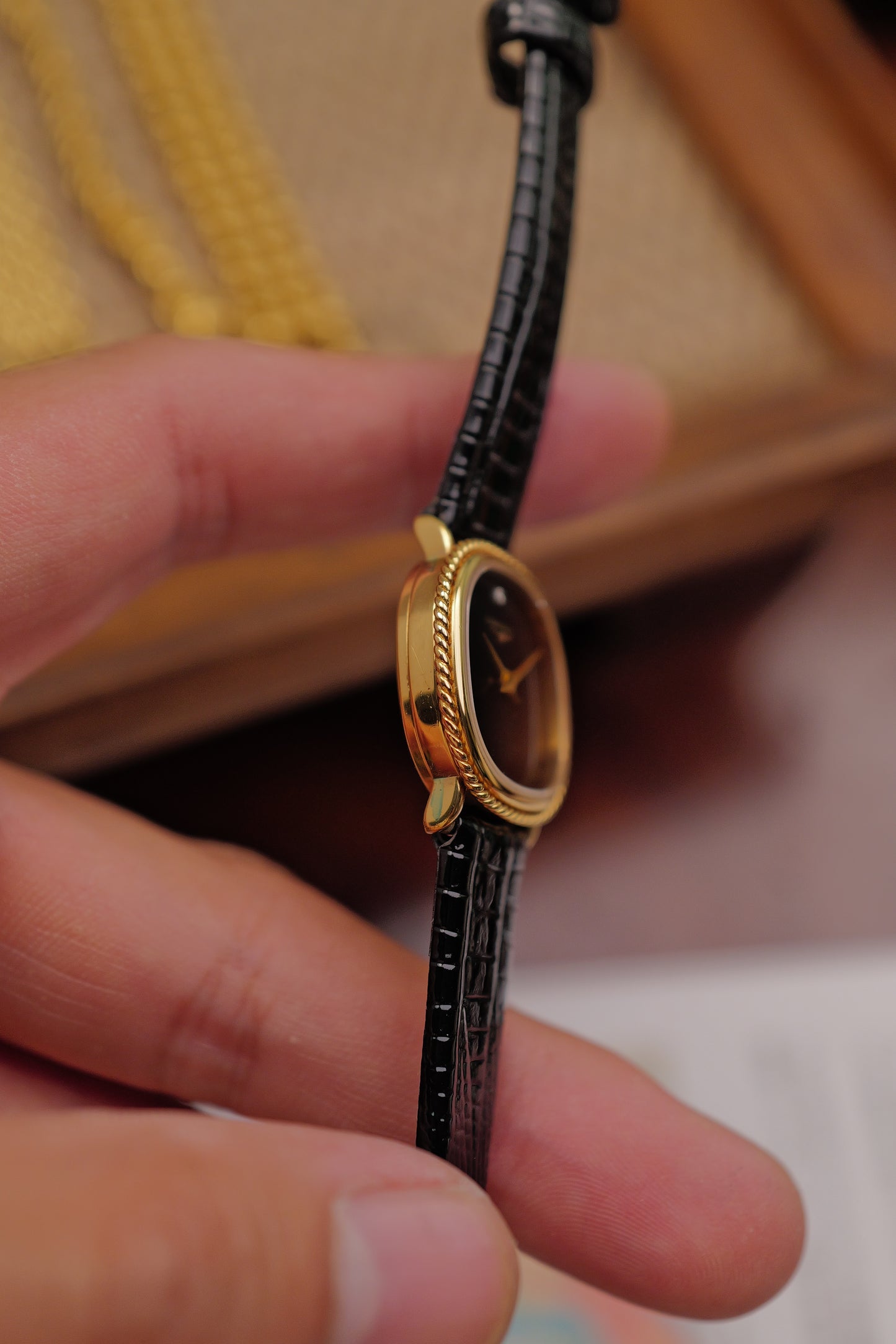 Longines "Ribbon Onyx" Cushion case Circa. 1970s