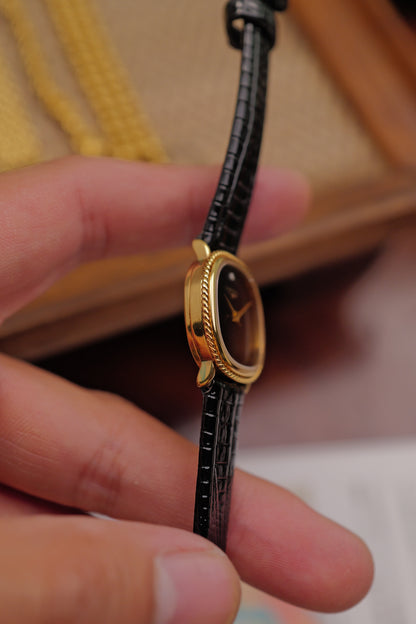 Longines "Ribbon Onyx" Cushion case Circa. 1970s