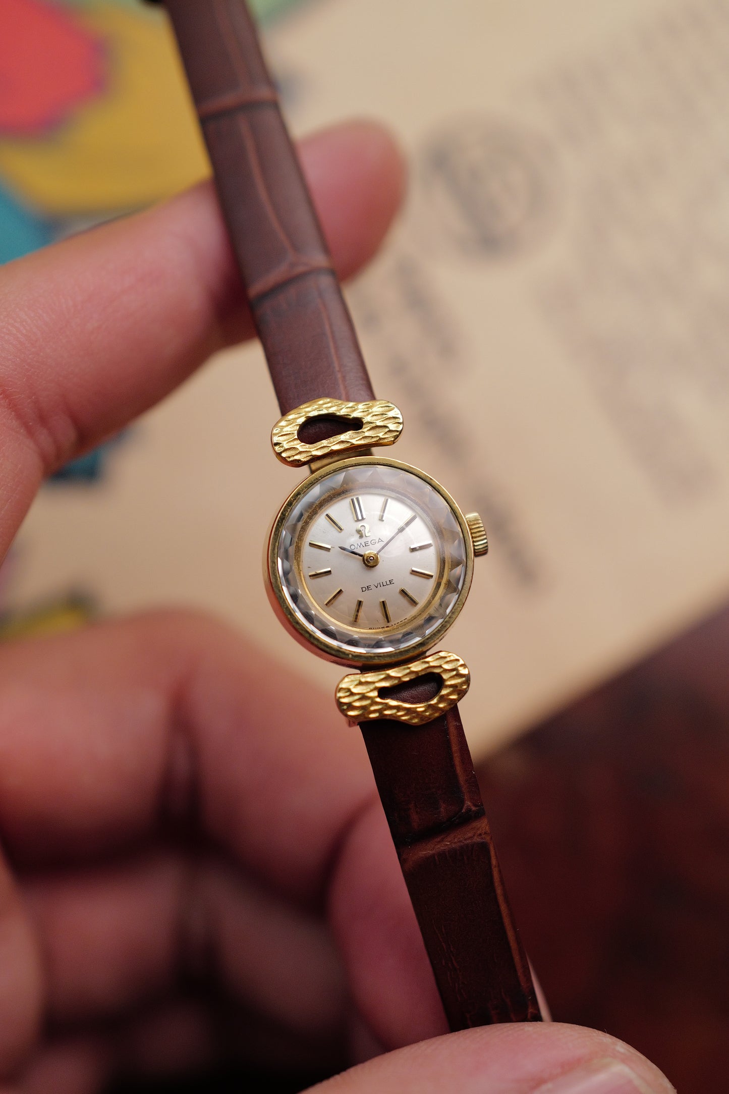 Omega "Cocktail Saphette" in gold  Circa. 1960s