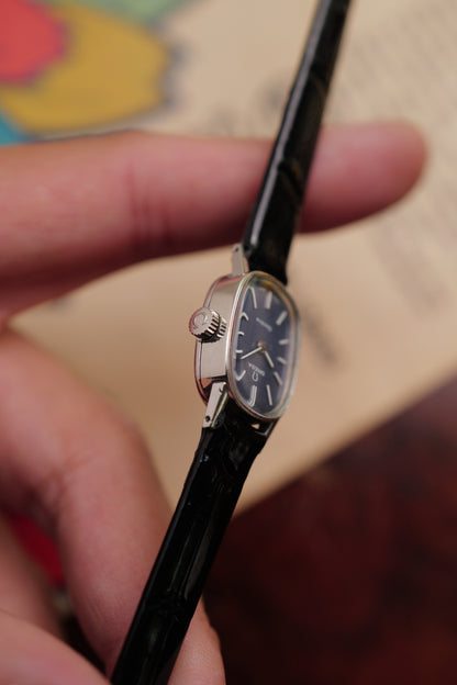 Omega "mini ellipse" in blue  Circa. 1970s