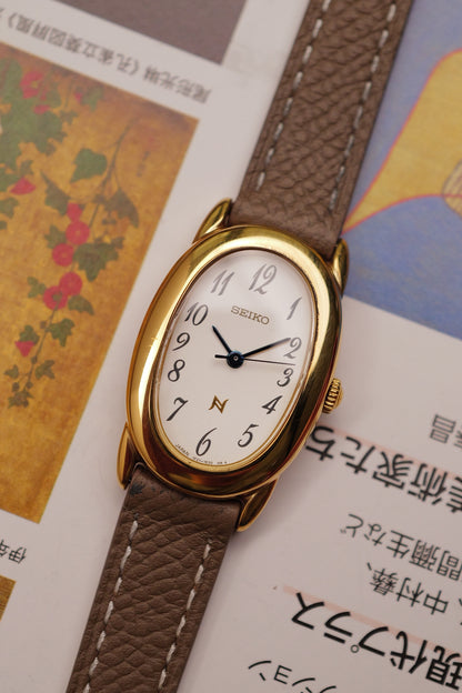 Seiko Ladies "Baignoire" Gold Circa. 1995