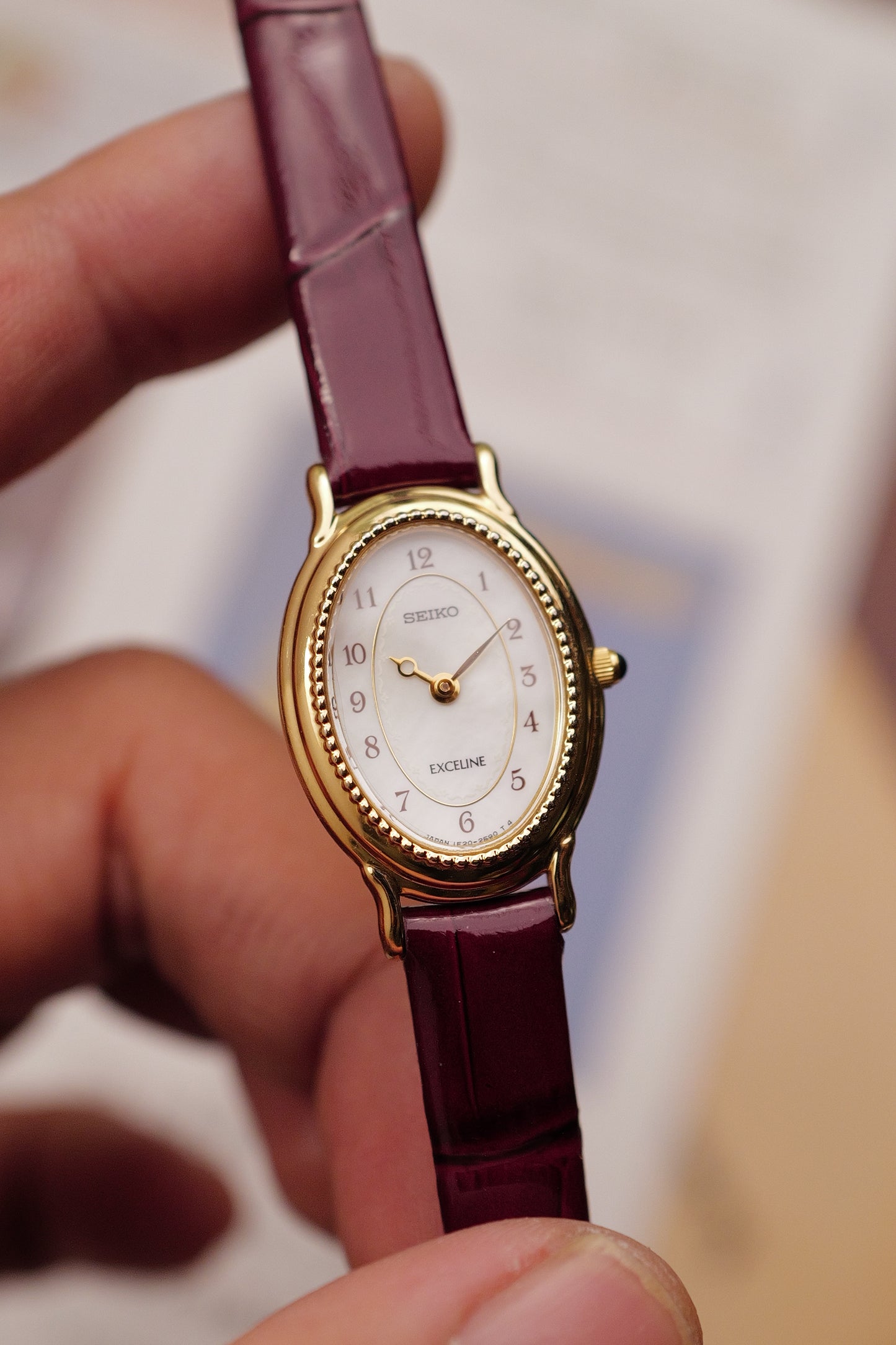 Seiko Exceline Mother of Pearl with beaded bezel Circa. 1992