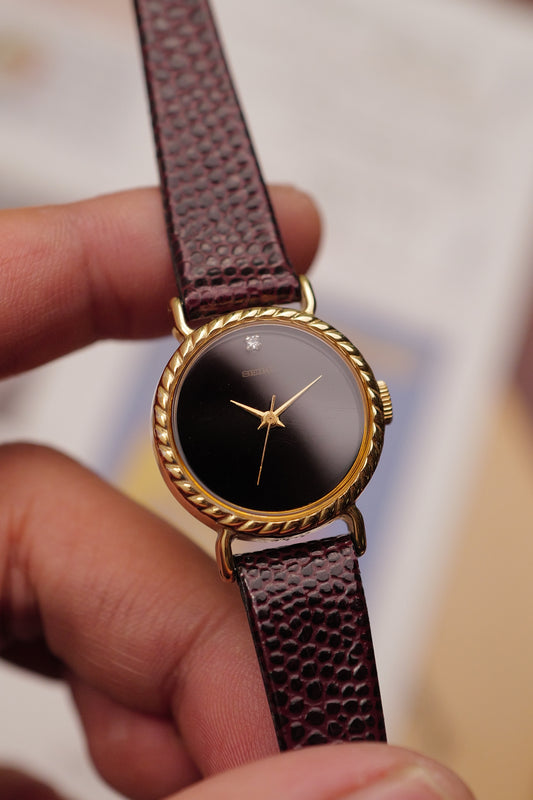 Seiko "Ribbon Onyx" Art-deco Circa. 1971