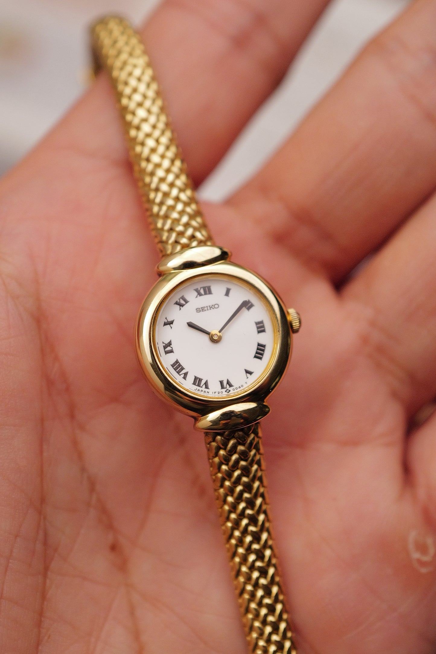 Seiko "classic Roman" integrated Bracelet Circa. 1990s