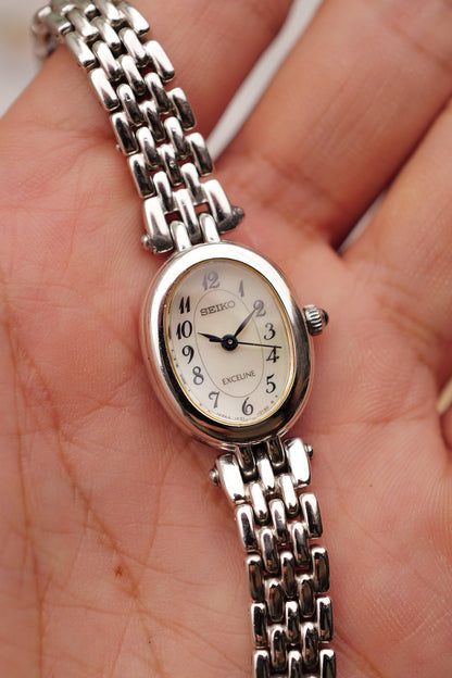 Seiko Exceline "Guilloche Oval" Circa. 1995