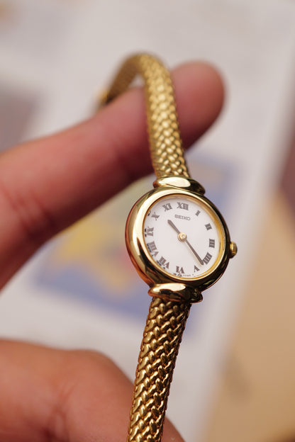 Seiko "classic Roman" integrated Bracelet Circa. 1990s
