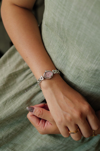 Seiko Exceline Mother of Pearl dial Tear-drop Bracelet in pink Circa. 1989