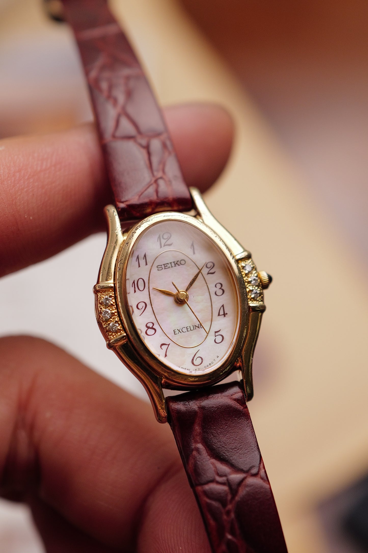 Seiko Exceline Mother of Pearl Diamonds Circa. 1992