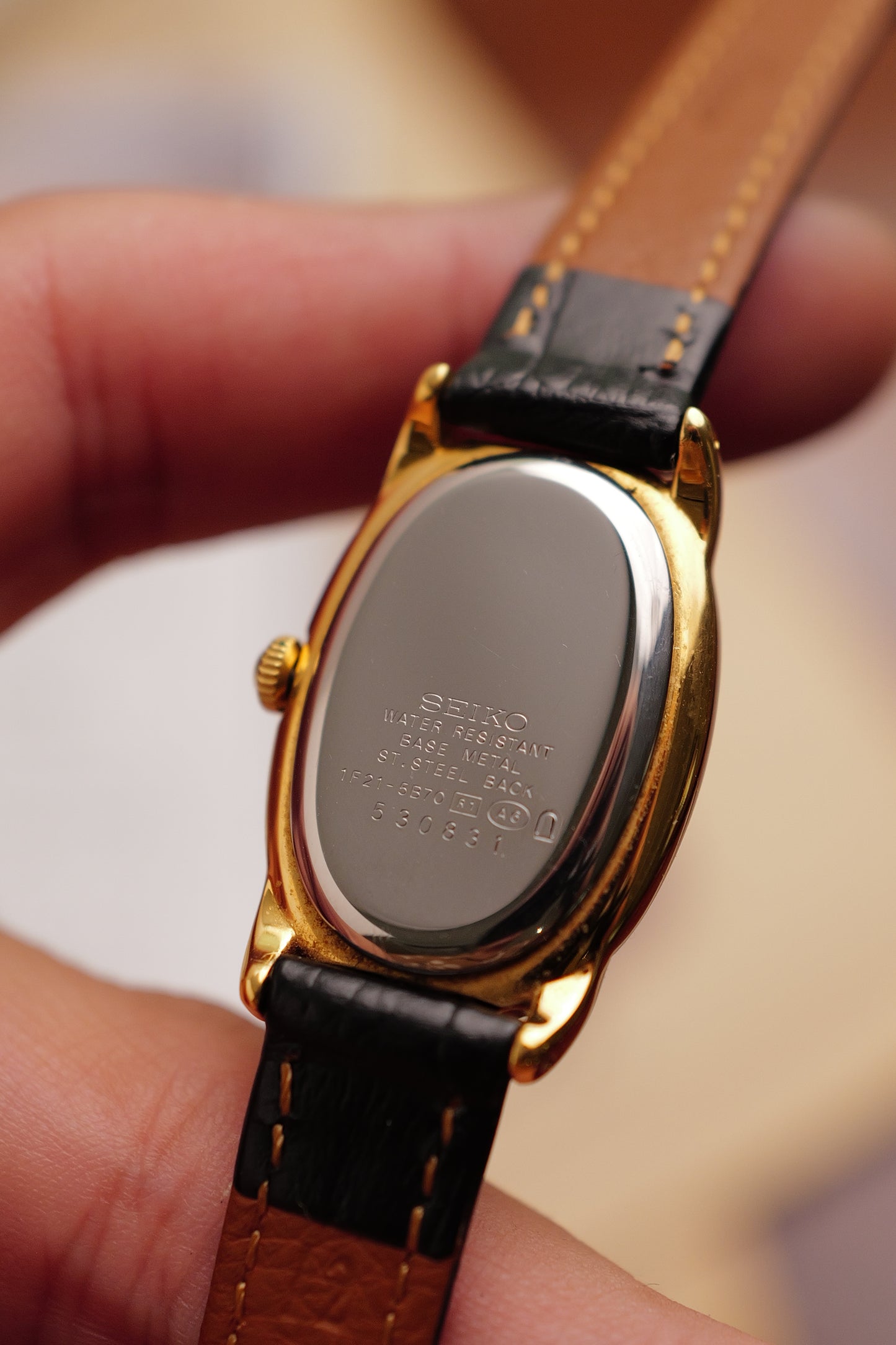 Seiko Ladies "Baignoire" Gold Circa. 1995