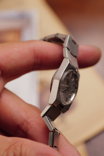 Ladies Omega Geneve "Silver" Circa. 1970s
