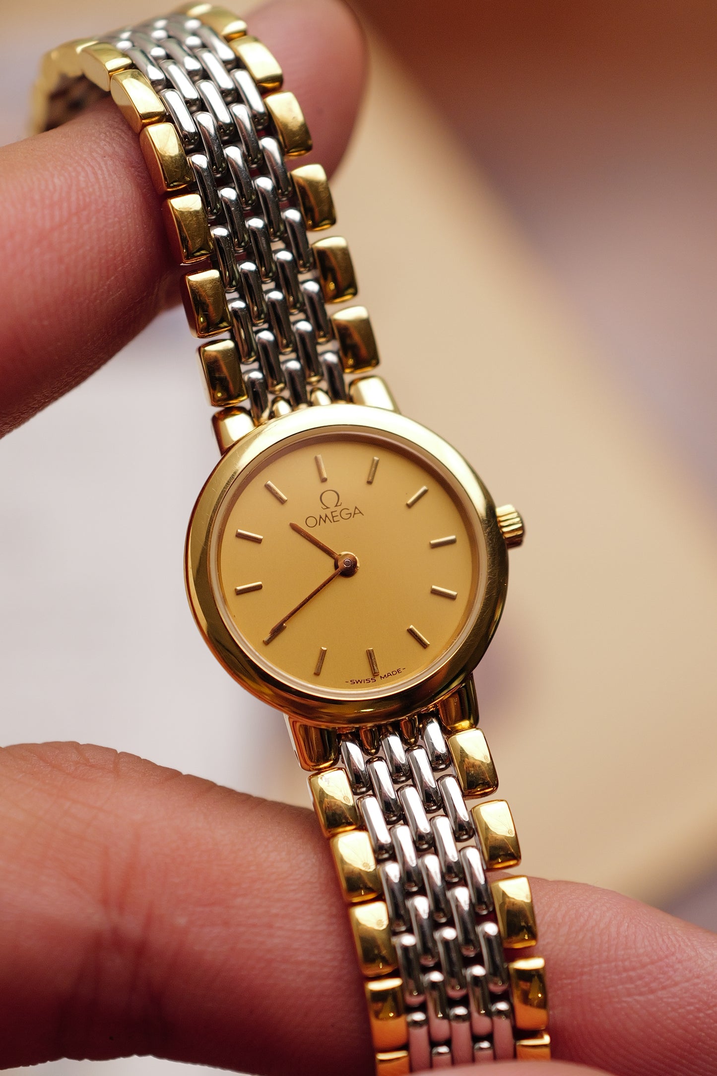 Omega De-ville "Classic 2-tone" Circa. 1990s