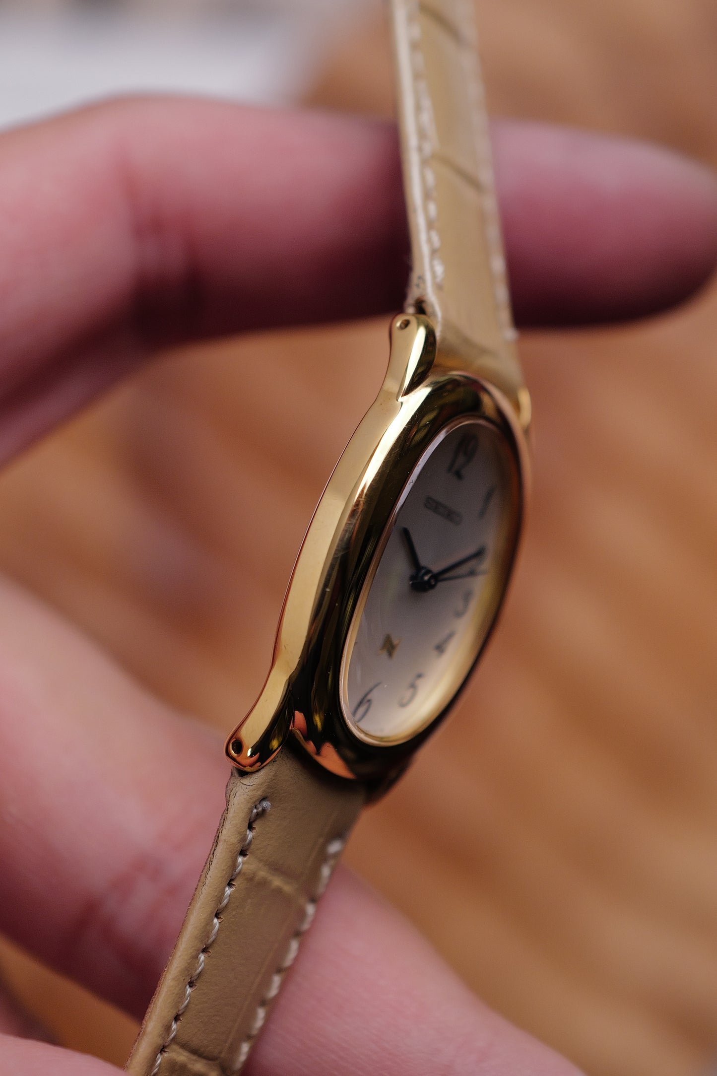 Seiko Ladies "Baignoire" Gold Circa. 1995