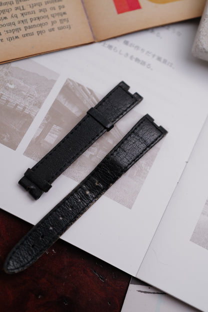 Cartier Vendome "Classic Onyx" Lacquer SM Circa. 1980s w/ original box
