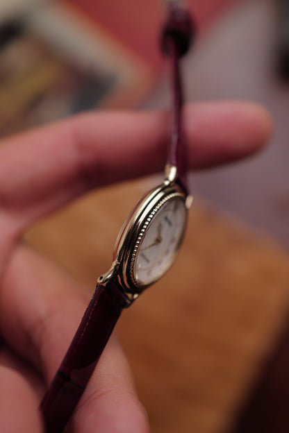 Seiko Exceline Mother of Pearl with beaded bezel Circa. 1992