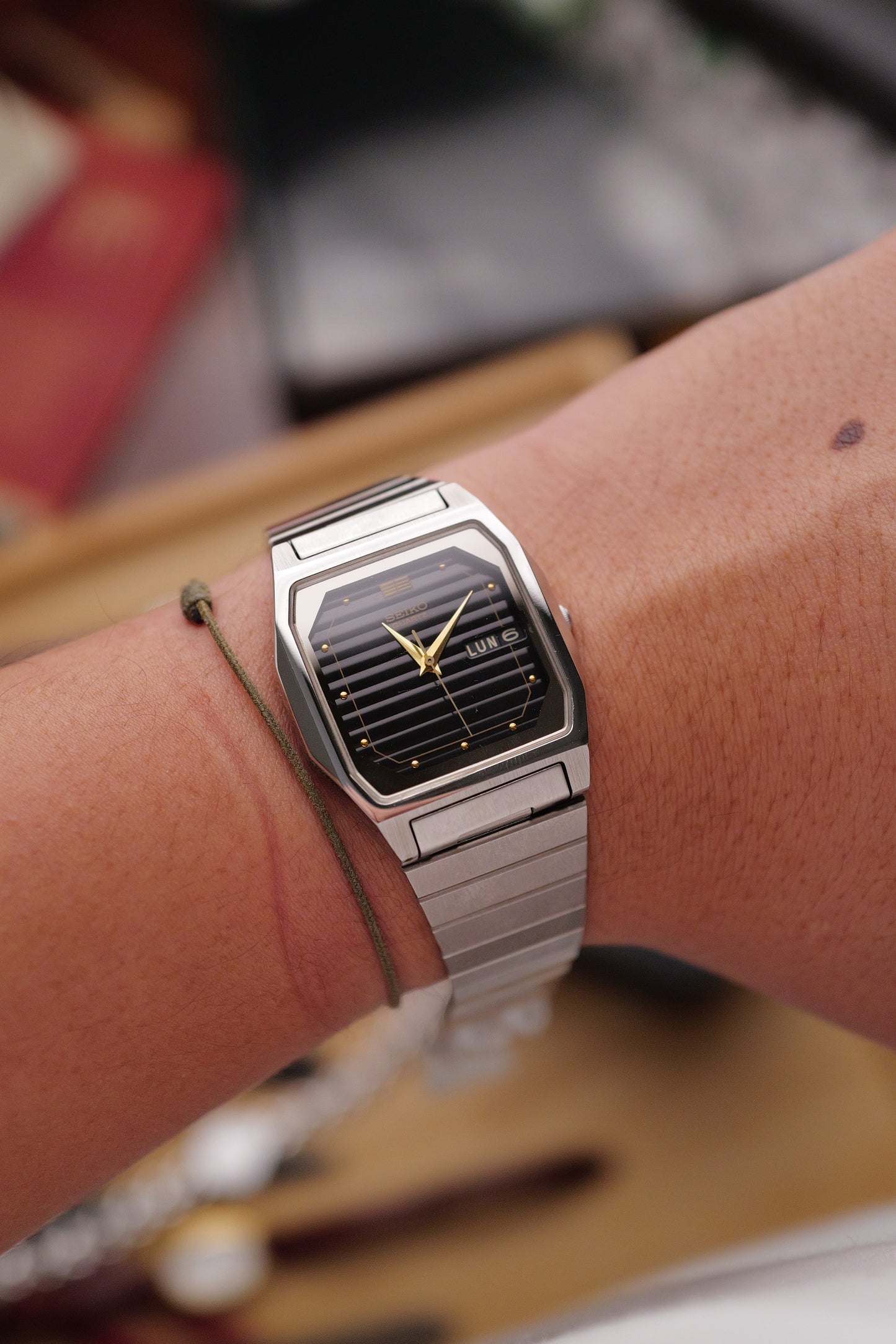 Seiko Quartz "Shutters" Circa. 1994