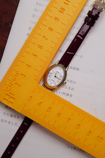 Seiko Exceline Mother of Pearl with beaded bezel Circa. 1992