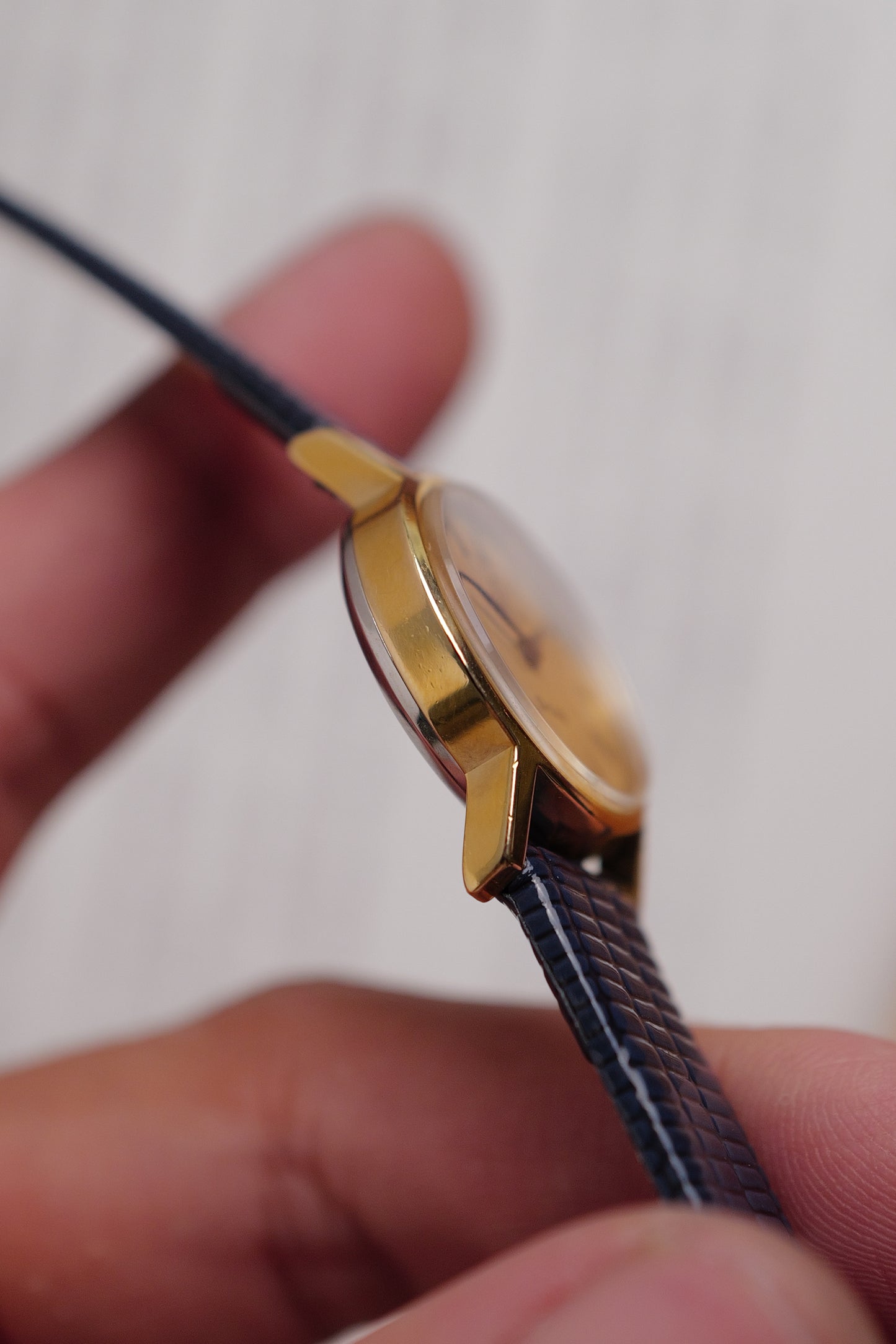 Omega "Roman Oval" De-ville Circa. 1970s