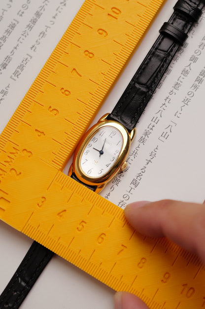 Seiko Ladies "Baignoire" Gold Circa. 1995