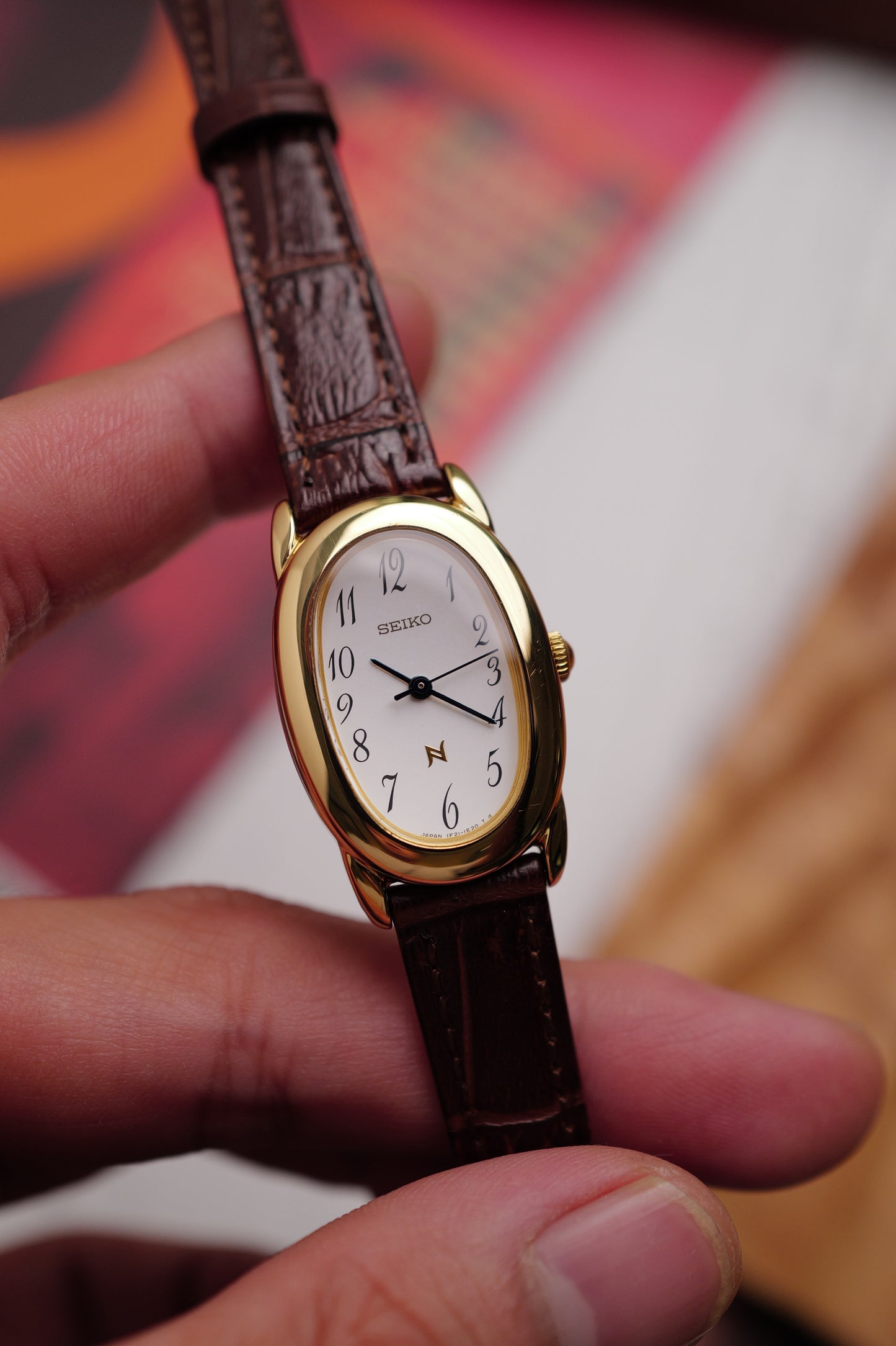 Seiko Ladies "Baignoire" Gold Circa. 1995