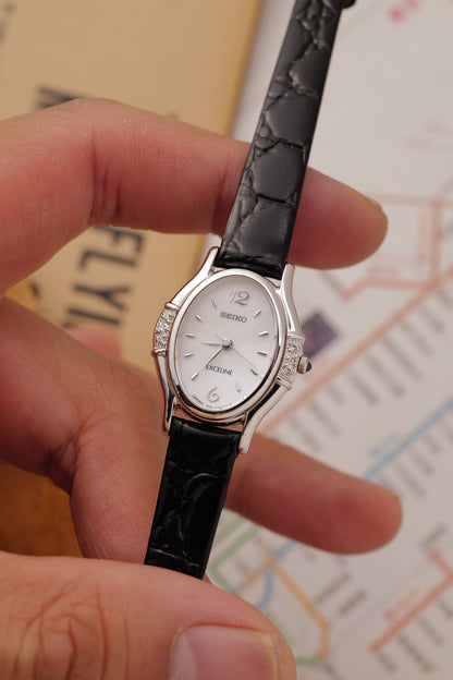 Seiko Exceline Mother of Pearl Diamond Bezel Circa. 1992
