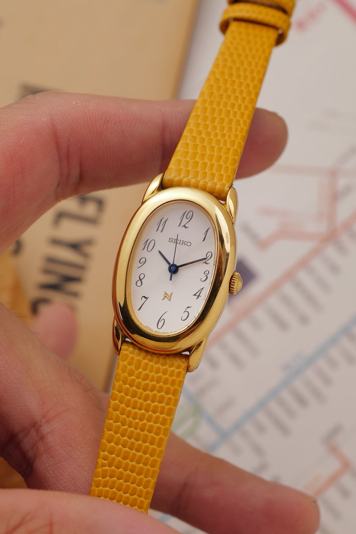 Seiko Ladies "Baignoire" Gold Circa. 1995