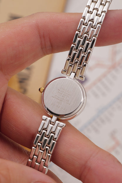 Seiko Exceline "Mother of Pearl 2-tone" Circa. 1993