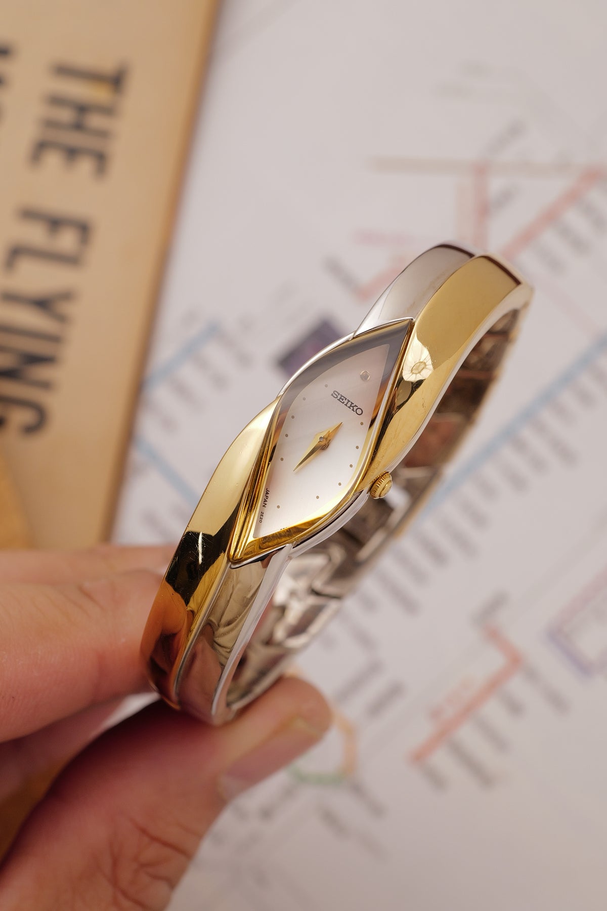 Seiko Bangle "2-tone" Circa. 1990s