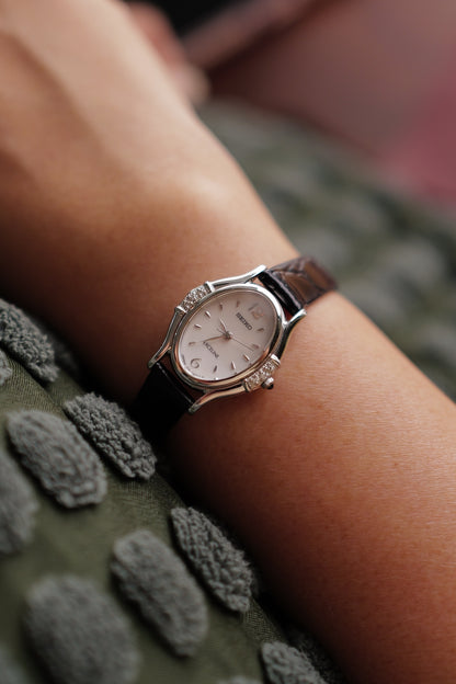 Seiko Exceline Mother of Pearl Diamond Bezel Circa. 1992