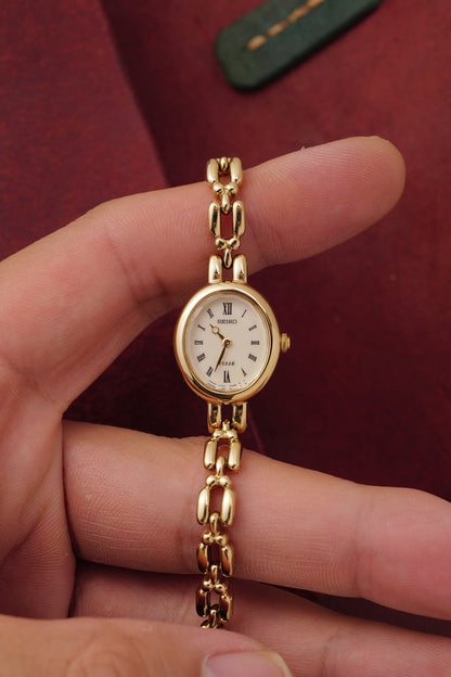 Seiko Tisse "Dainty Roman" Circa. 1990s