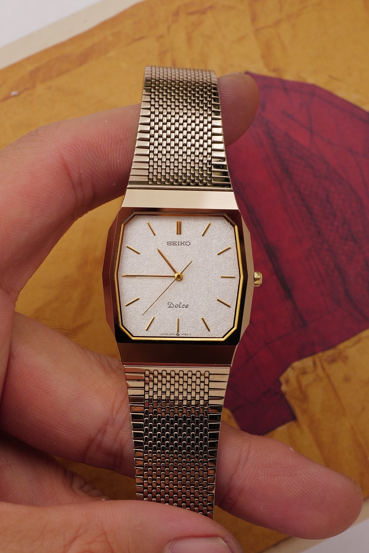 Seiko Dolce "Hexagonal Icy-flake dial" Circa. 1982