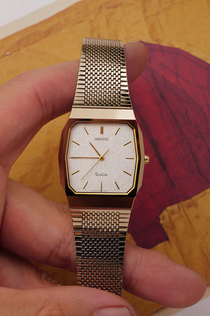 Seiko Dolce "Hexagonal Icy-flake dial" Circa. 1982