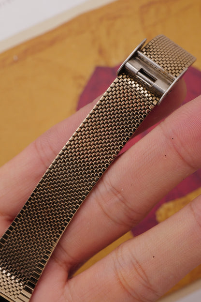 Seiko Dolce "Hexagonal Icy-flake dial" Circa. 1982