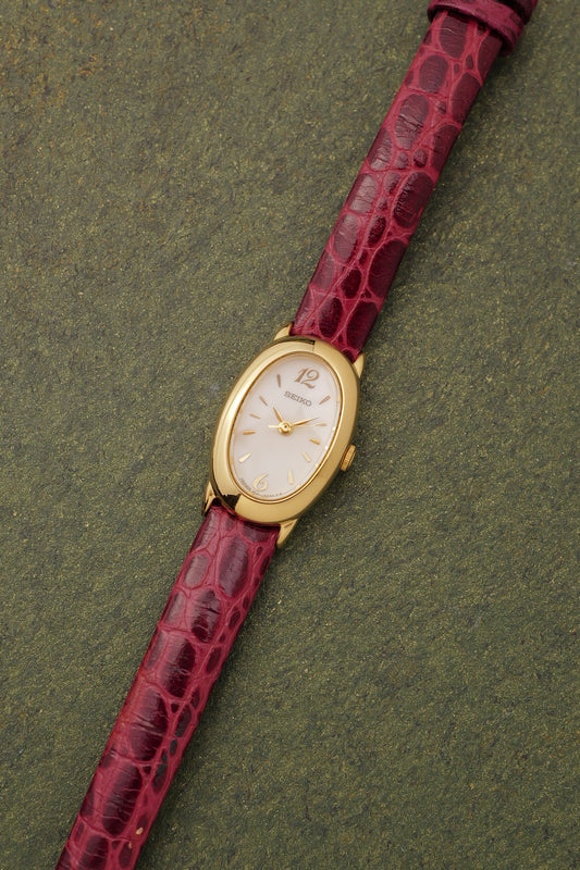 Seiko Ladies "Baignoire" Mini Circa. 1990