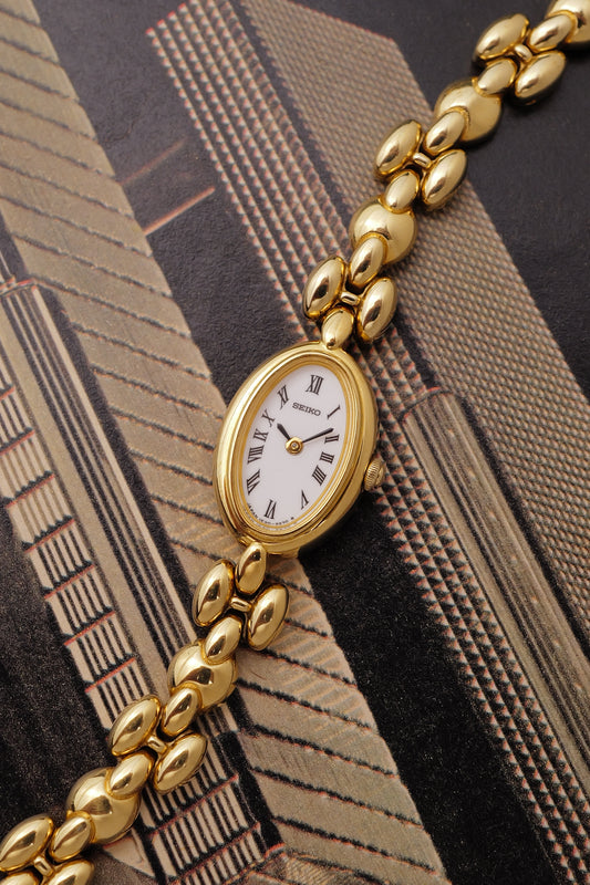 Seiko Mini Oval Circa. 1990s