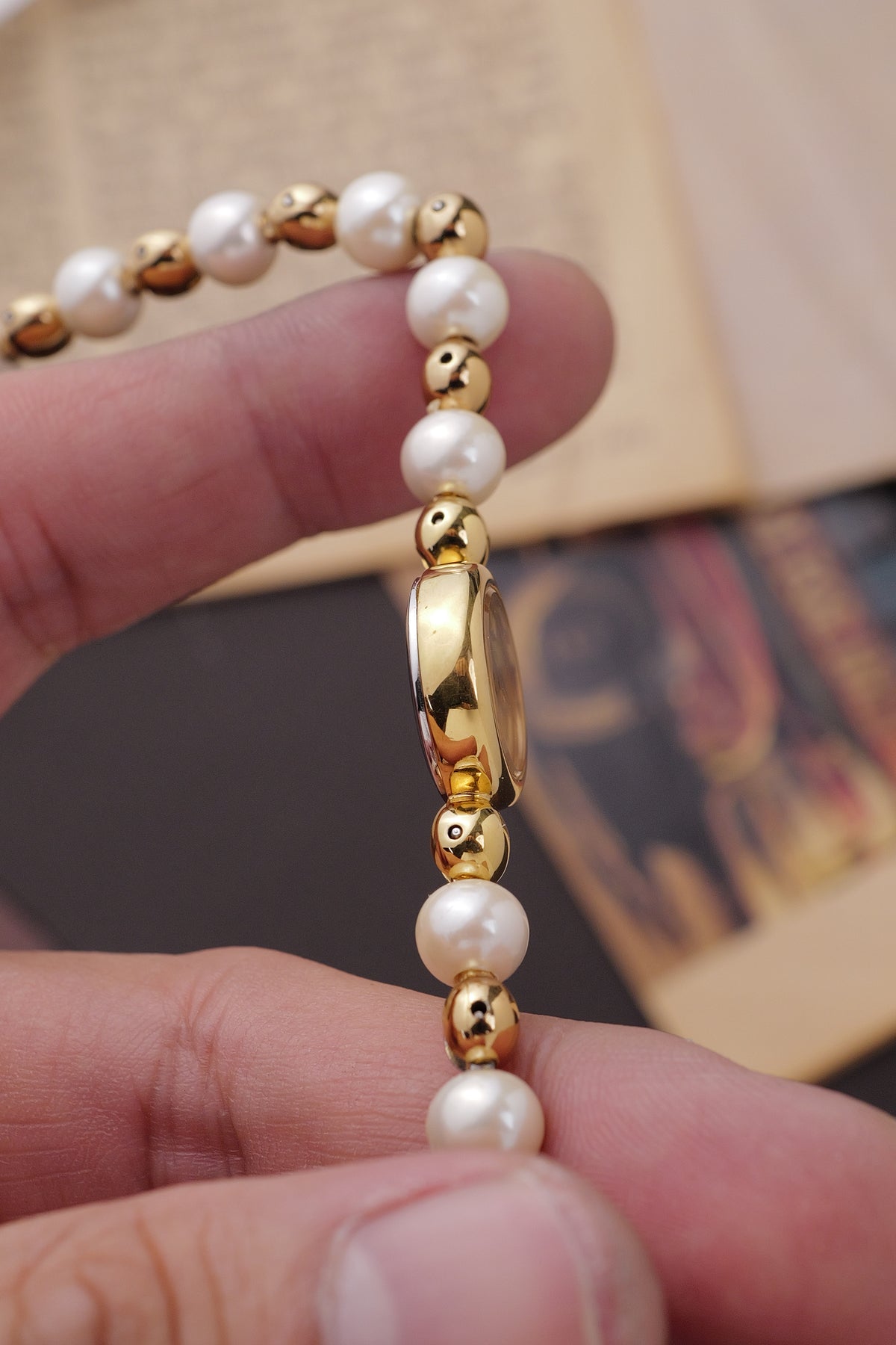 Seiko Pearly Beaded Circa. 1990s